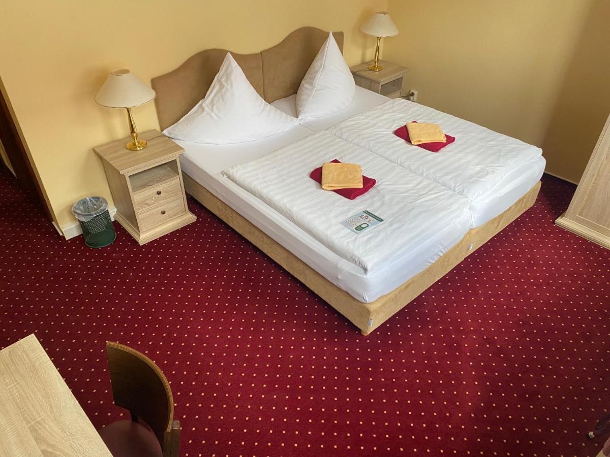 Hotel Garni Am Dippeplatz Quedlinburg Zewnętrze zdjęcie